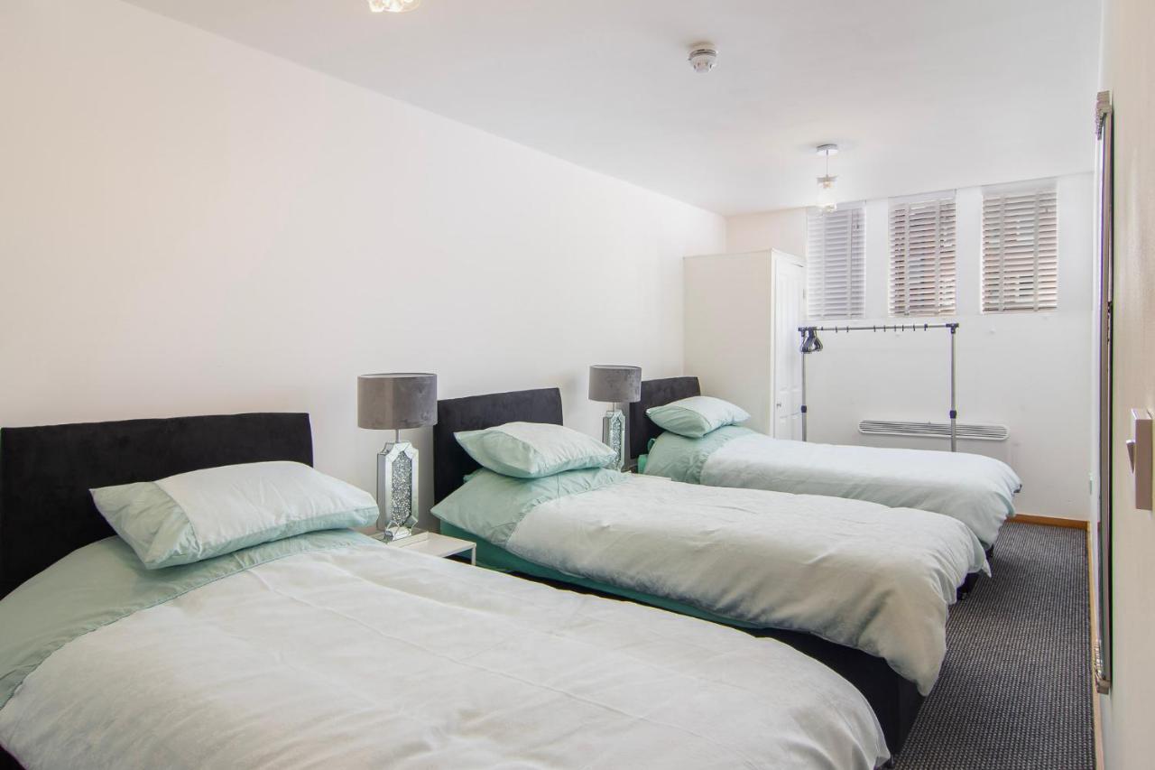 Apartment Chic Church Conversion Close To Tower - O La La! Blackpool