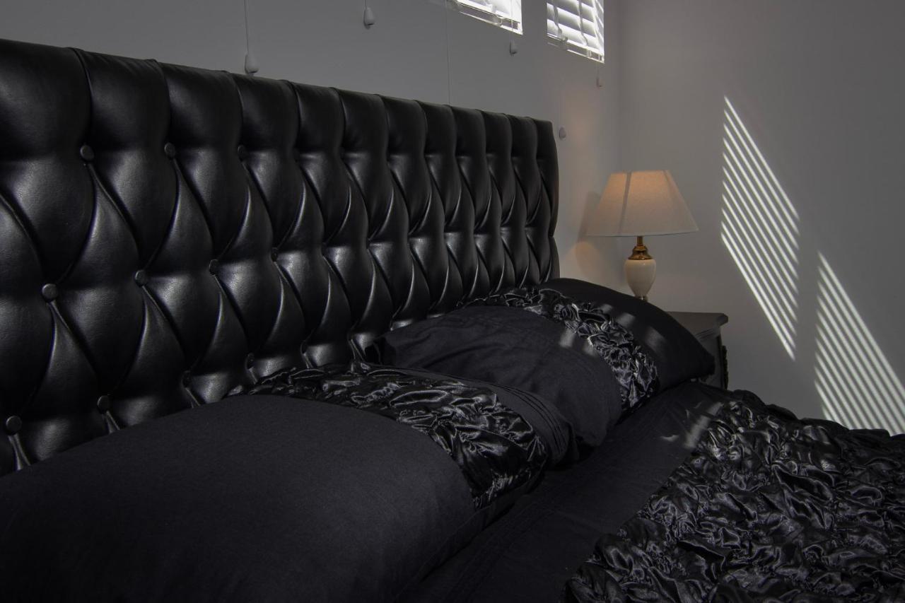 Chic Church Conversion Close To Tower - O La La!